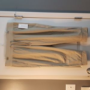 NWT Athleta Trekkie North Jogger Size 20 in Ecru